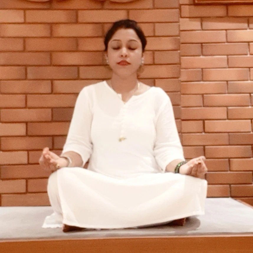 Munmun Chowdhury yoga session
